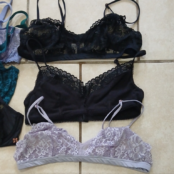 SAVAGE X FENTY Womens Size M Bra & Panty Bundle - Picture 6 of 6